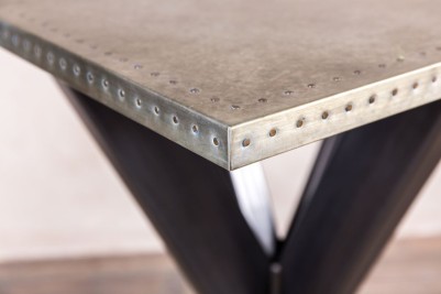 halifax-tank-trap-cafe-bar-table-zinc-top-close-up